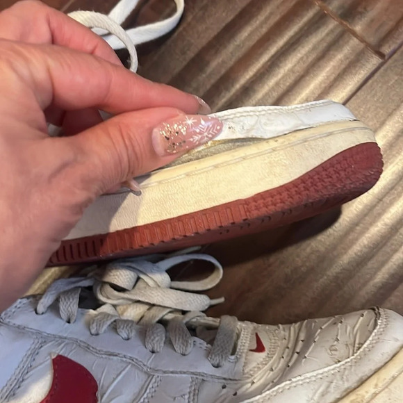 Nike sneakers size 8 Air Force 1 low Valentine 💌 - Picture 8 of 12